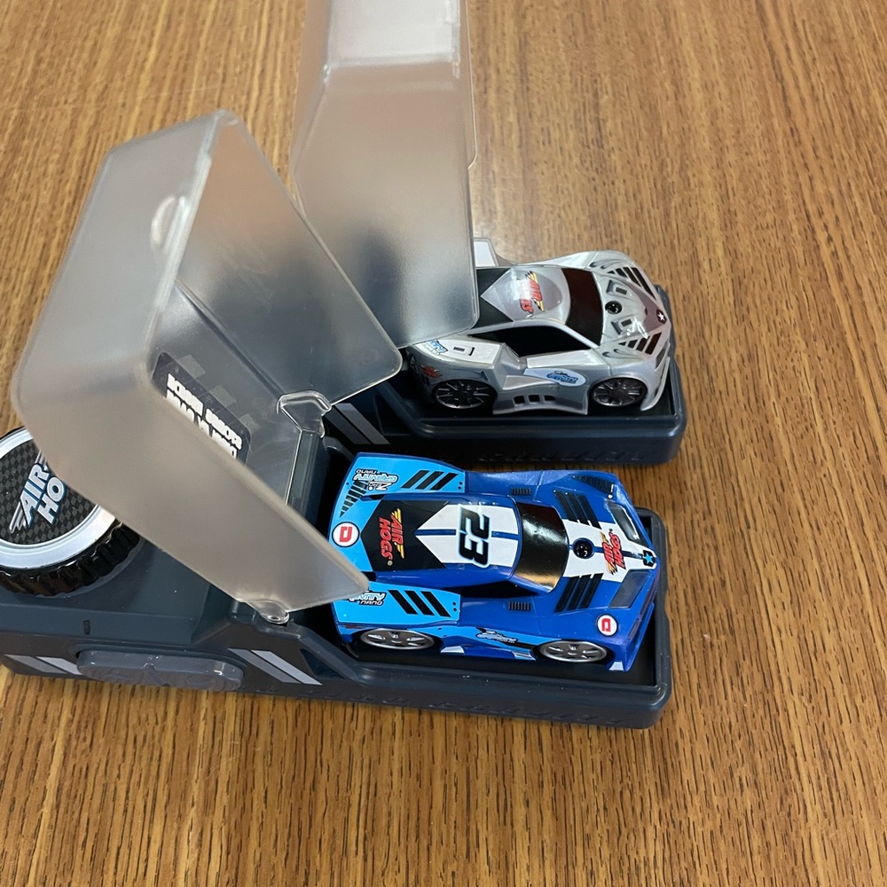 Remote Control Racing Car Set - Blue and Gray - Picture 3 of 5